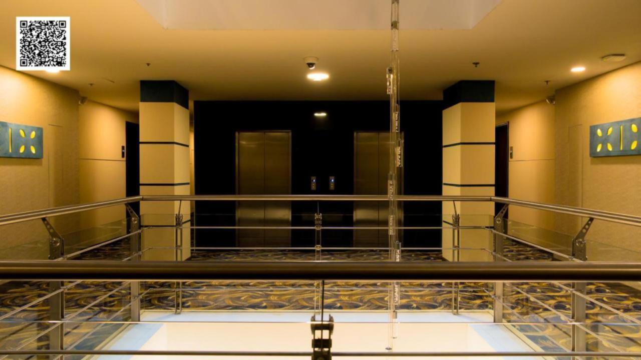 Hotel Royal Elim International Cali Exterior foto The interior of the hotel